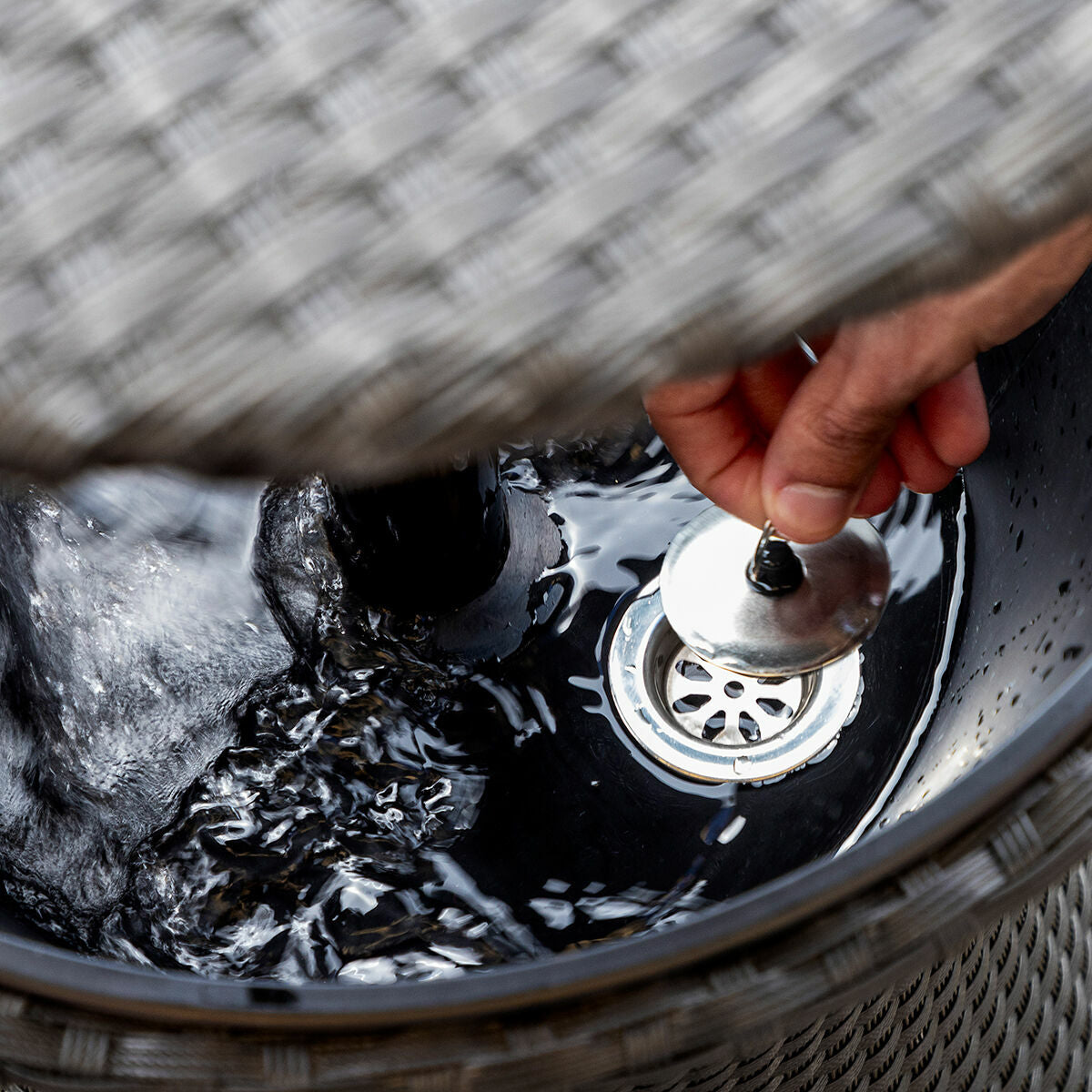 V10H11F1B577E27BB90D72A30258C0EDFFF7R5279274P9